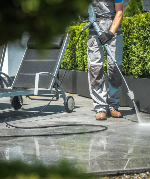 Professional pressure washing service